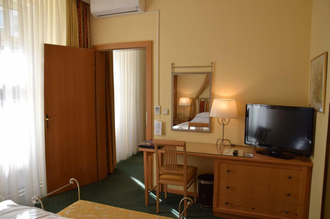 Hotel Jaeger - Family Tradition Since 1911 Виена Екстериор снимка