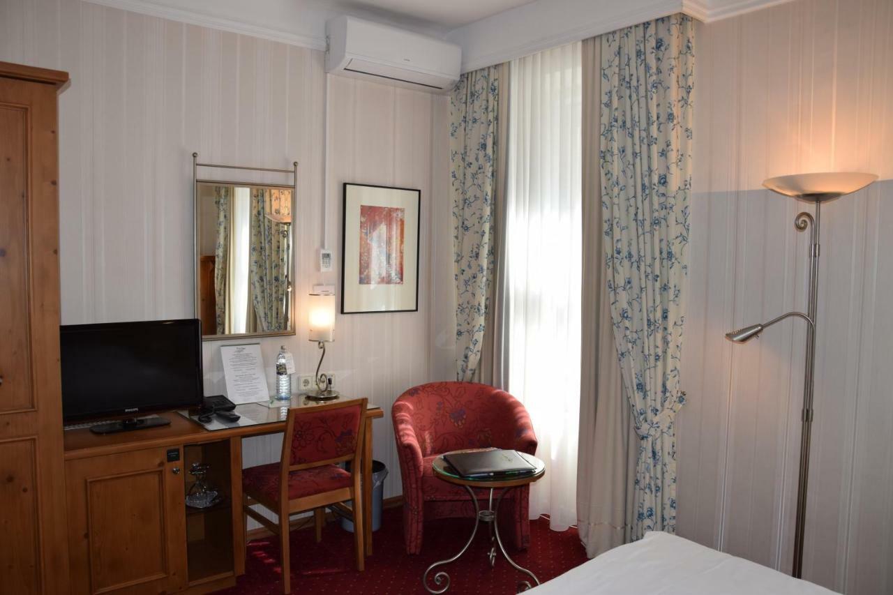 Hotel Jaeger - Family Tradition Since 1911 Виена Екстериор снимка
